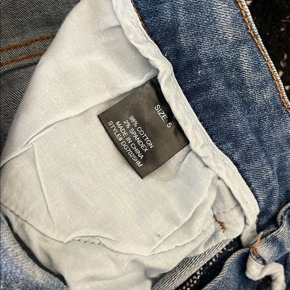 Fashion Nova Blue Skinny Distressed Jeans - Picture 4 of 5